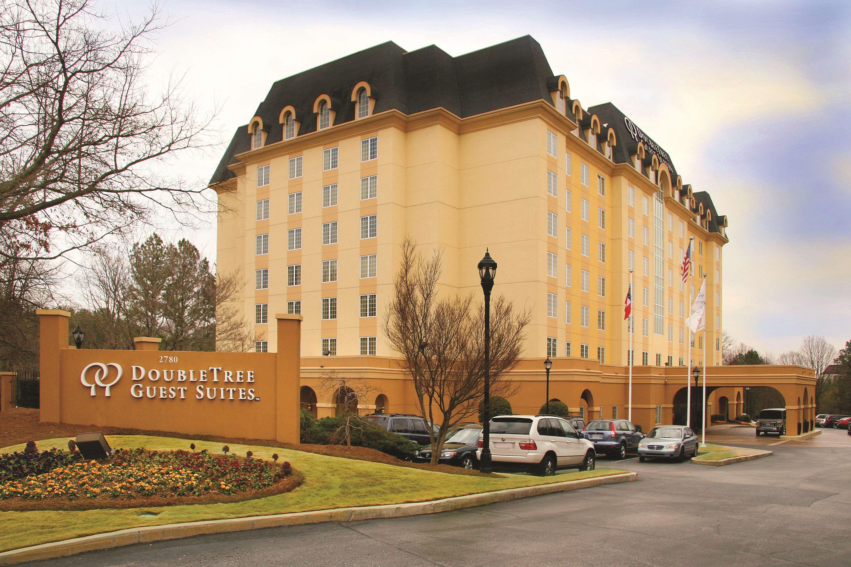 Doubletree Suites By Hilton At The Battery Atlanta Smyrna Exterior foto
