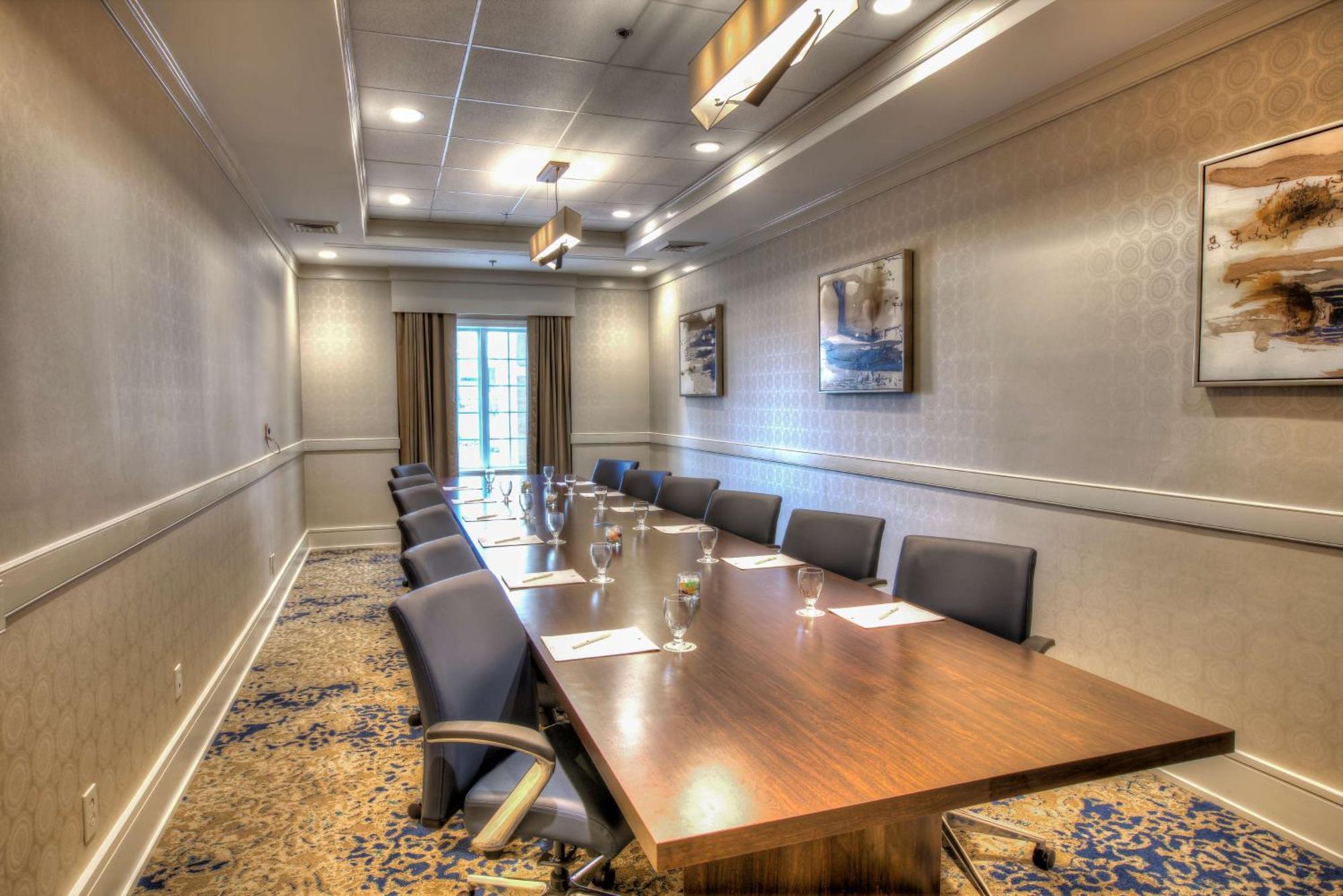 Doubletree Suites By Hilton At The Battery Atlanta Smyrna Exterior foto